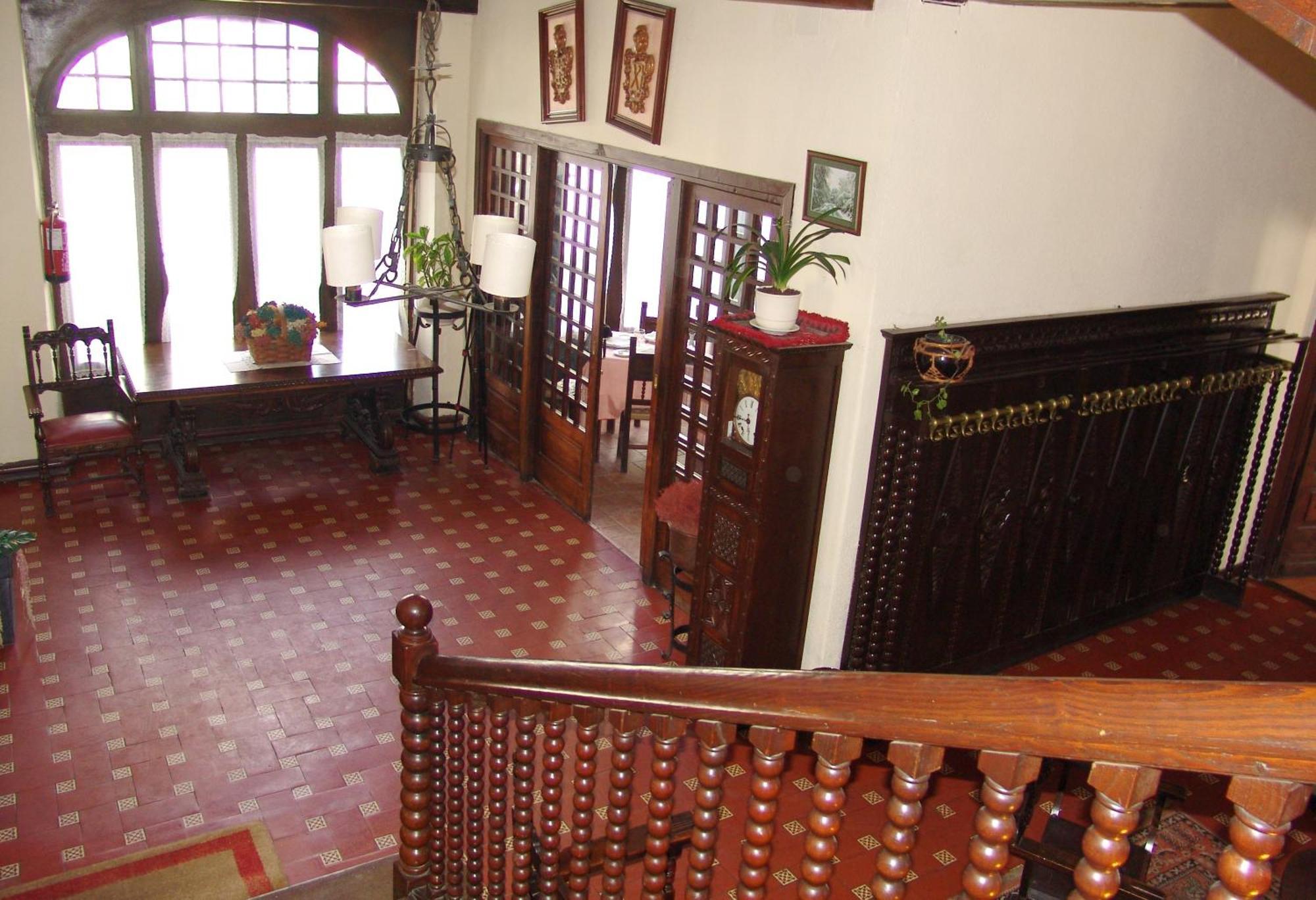 Hostal Ayestaran II 레쿤베리 외부 사진