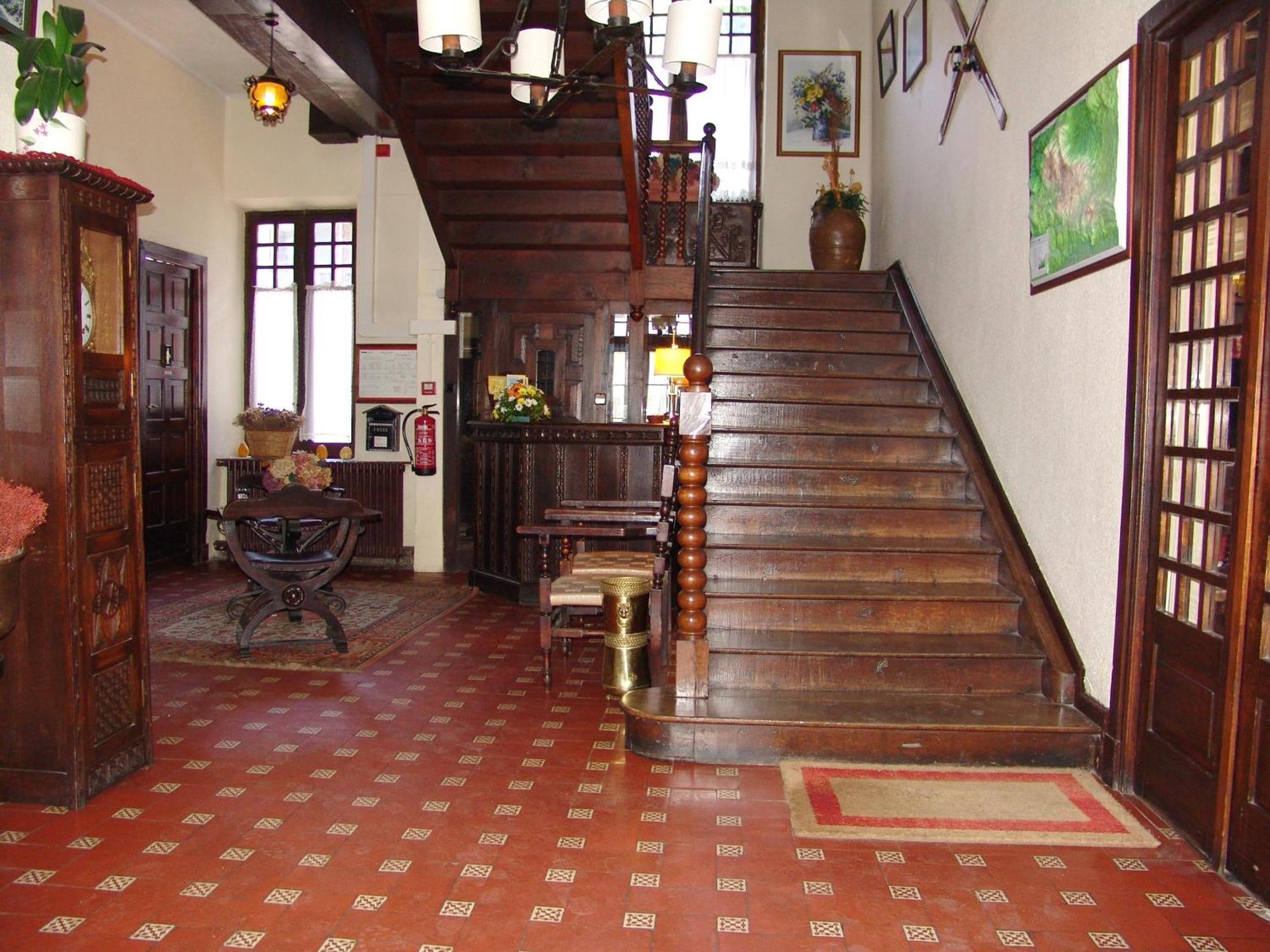 Hostal Ayestaran II 레쿤베리 외부 사진