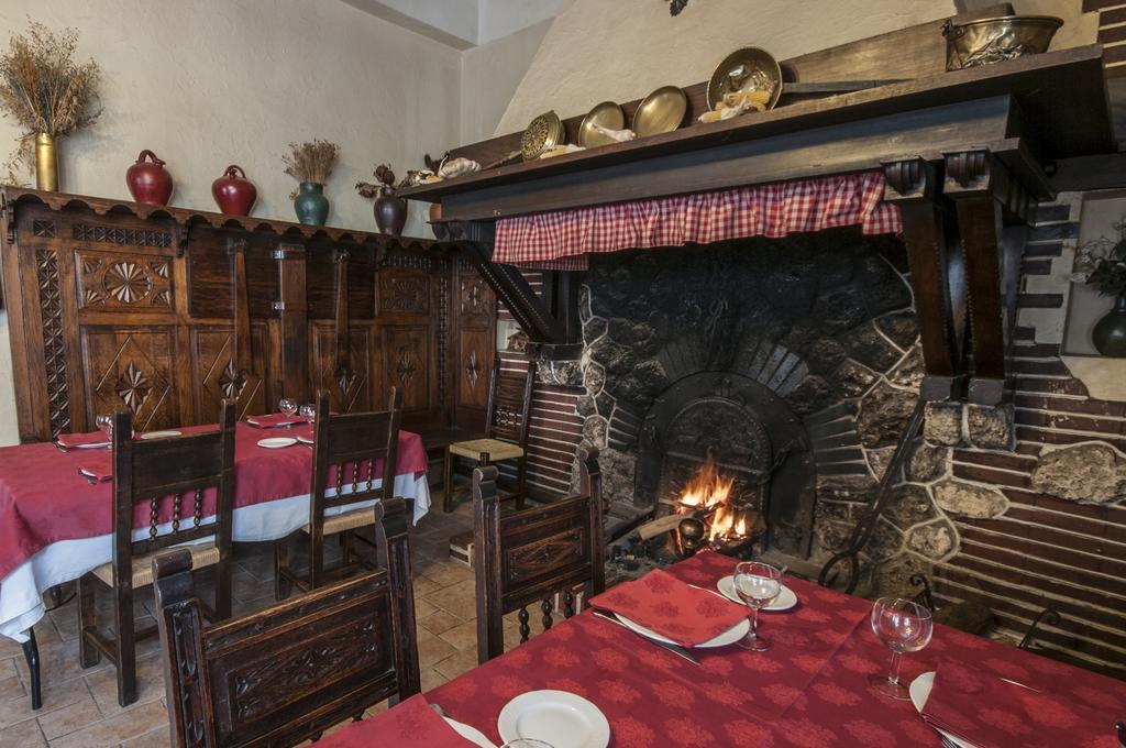 Hostal Ayestaran II 레쿤베리 외부 사진