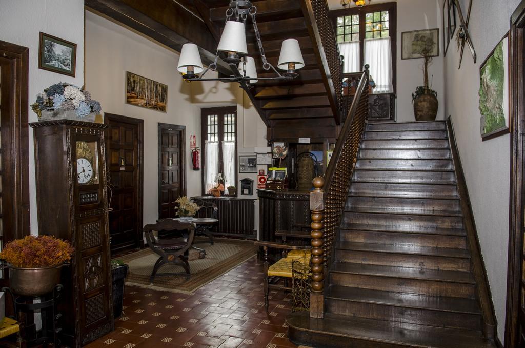 Hostal Ayestaran II 레쿤베리 외부 사진