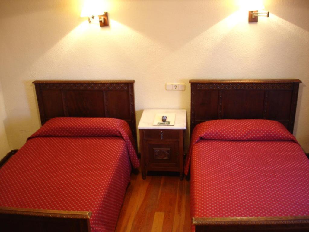 Hostal Ayestaran II 레쿤베리 객실 사진